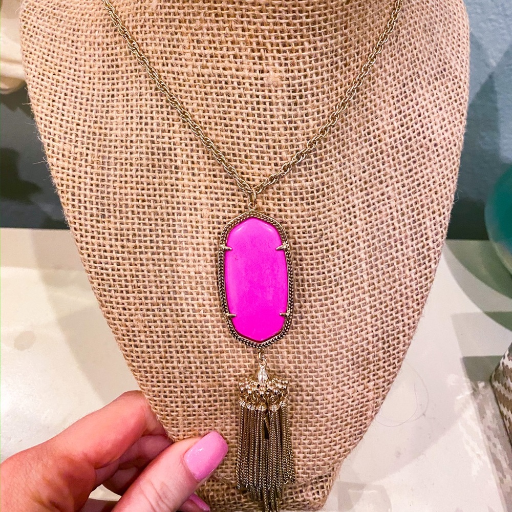 Kendra Scott Rayne Necklace Hot Pink